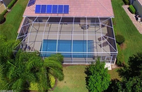 Village Walk of Bonita Springs Apartment | 4 Bedroom Single family 429043 by Houzlet