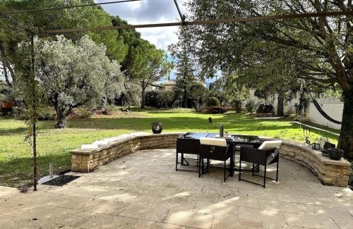Cabrieres-d'Avignon Villa | 4 bedroom villa, private pool and garden