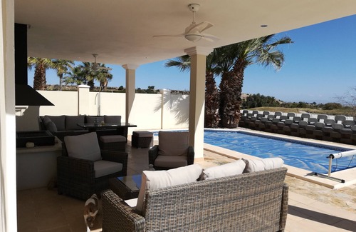 Caserio Los Tarquinos House | 4 Bedroom Villa with Private Pool & Jacuzzi
