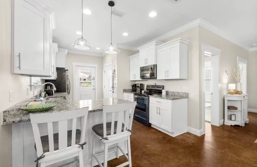 Holiday Beach House | 4 BR 2BA Beach House w/POOL sleeps 12, Cross Street to Beach!