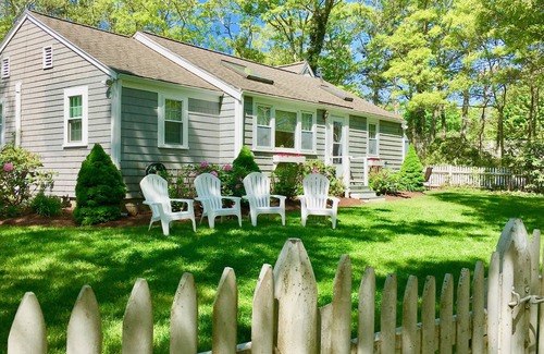 Mashpee House | 4 BR Modern Home,5-Star Reviews, Walk2 Priv Beach, Shops, Dining, Mini-Golf