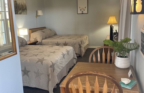 Clay City Hotel | ~4~ Cost Effective Inn by the Red River Gorge