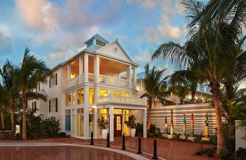 Historic Seaport House | 4 Family Ready Suites | Spacious and Near Duval Street Nightlife