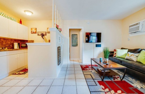 Edgewood Apartment | #4 Heated Pool, Large Yard, 2BR+sunroom/office