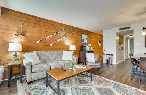 Chalet Village Apartment | 4 Mi to Dtwn Gatlinburg Condo with Pool Access