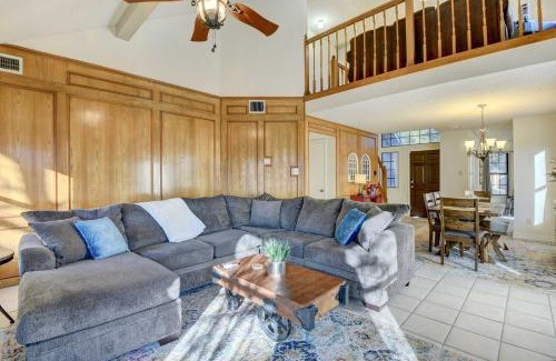 South Arlington House | 4 Mi to Joe Pool Lake Home in Grand Prairie