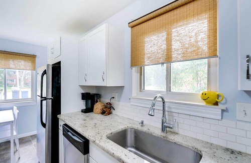 Mitchell Cottage | 4 Mi to Michigan Stadium: Cozy Home w/Fire Pit!