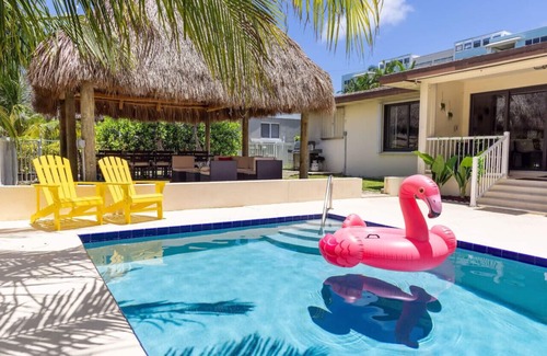 Deerfield Beach House | 4-min walk to the Beach/Pool,Tiki canal boat dock