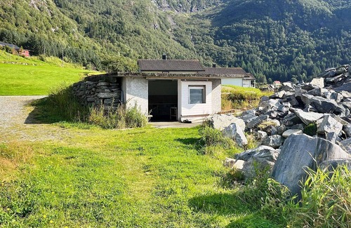 Silda Apartment | 4 person holiday home in Selje-By Traum