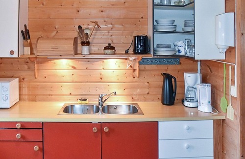 Hyllestad House | 4 person holiday home in Leirvik i Sogn