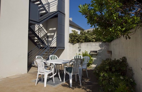 Les Sables d'Olonne Apartment | 4-room apartment with garage near beach and shops