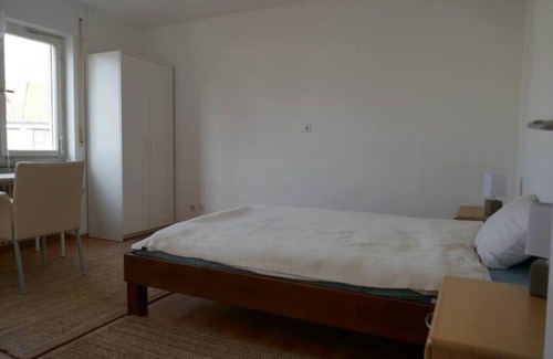 Knielingen Apartment | 4-room apartment with large balcony