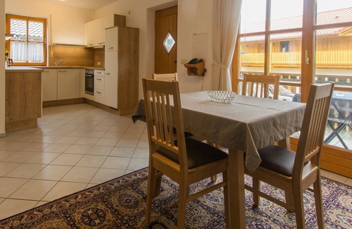 Passau Apartment | 4-Sterne 60qm große FeWo mit großer Wohnküche und WLAN