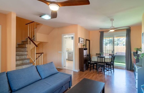 Benajarafe House | 4-storey townhouse with chill-out, BBQ and pool