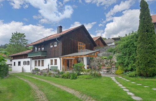 Freyung Villa | 400sqm unique villa in the Bavarian forest 2500sqm secluded garden
