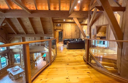 McDougall House | 410 Lorimer Lake Summ