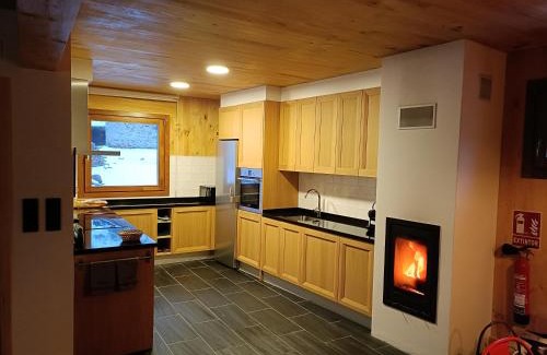 Besande Ski Chalet | 42 Grados Norte Vadinia