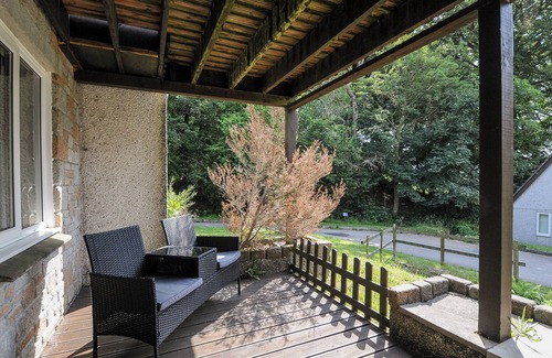 St. Ann's Chapel Cottage | 42 VALLEY LODGE, pet friendly, with pool in St Ann's Chapel, Cornwall