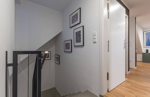 Schiefbahn Apartment | 42qm DG Loft mit Allen Annehmlichkeiten