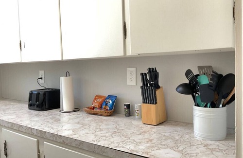 Nashua Apartment | *45 Mins to Boston | Seacoast | Lakes | Mtns *