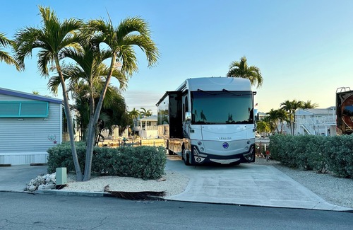 Cudjoe Key RV Rental | 464 Empty RV Lot with 35' Seawall