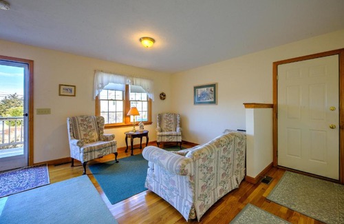 East Sandwich House | 48 Hammond Road East Sandwich - Cape Cod