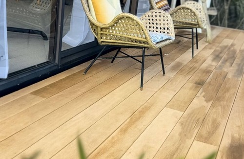 Stanmore Bay House | 49 Cliff Retreat