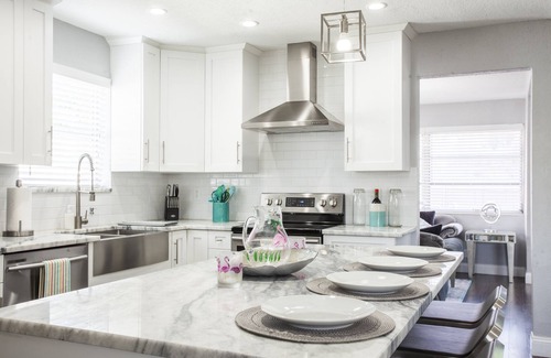 Hollywood Hills House | 4BR - 2BA Modern Home w Private POOL - BBQ-FLL-MIAMI