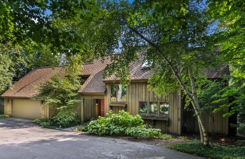 Leland House | 4BR 2BA N. Lake Leelanau Retreat Near the Village of Leland!