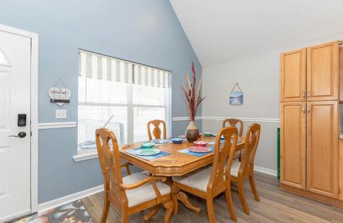 Higgins Lake House | *4BR 2BA N Shore Hidden Retreat*