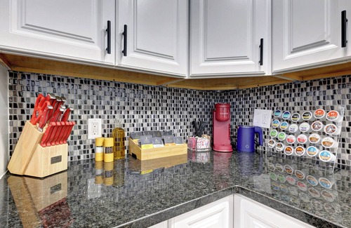 Fountain Square House | 4BR-5beds! Near Lucas Oil º IUPUI º Convention Centerº DT