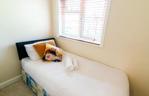 Alvaston House | 4br-7guests-freeparking-garden-wifi