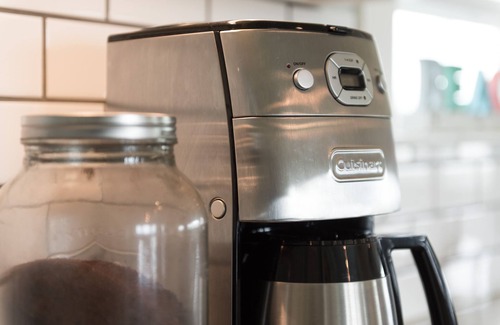 Crystal Beach House | 4BR Beach Retreat | Tiki Bar, Ocean Views & Grill