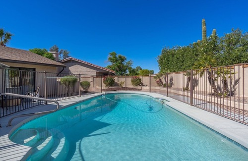 McCormick Ranch Apartment | 4BR Charming Scottsdale Home w/Private Pool