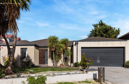 Seabrook House | 4BR family house Seabrook