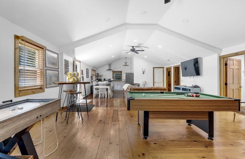 Moultonborough House | 4BR Game Room/Firepit/Near Public Boat Launch