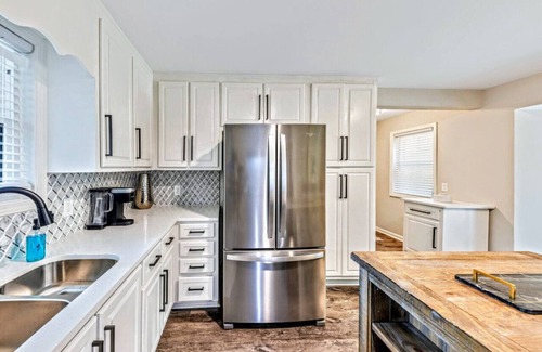Marietta House | 4BRs Cul-de-sac/Privacy/5 min to I-575 (527)