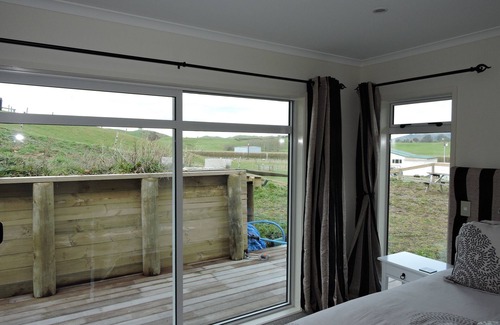 Kinleith Bed & Breakfast | 5 Acres Bed & Breakfast