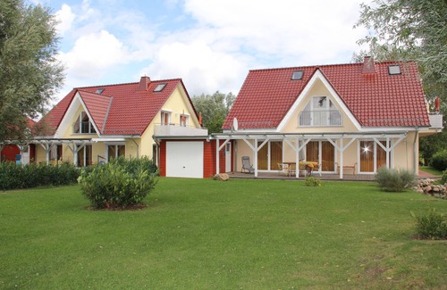 Luessow Apartment | 5 * apartment on the outskirts of Stralsund 1C EC