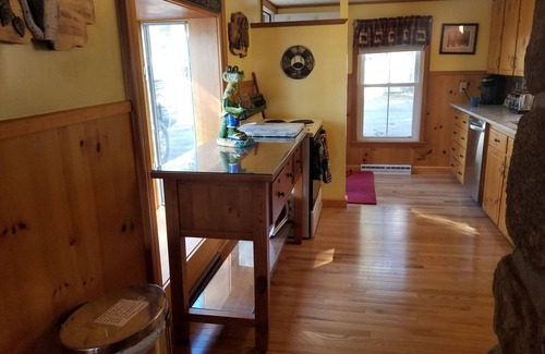 North Sebago House | 5 bdrm Lakefront, Sebago Lake,100ft of Sandy Beach, Winter seasonal rates avail.
