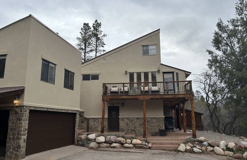 Durango Cabin | 5 Bed/3 Bath near Purgatory, Hot Springs & Downtown Durango