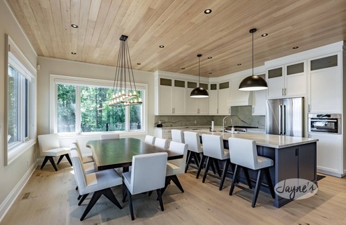 Rosseau Cottage | 5 bed 4 bath cottage on Lake Rosseau