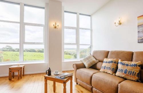 Whitstone House | 5 Bed in Widemouth Bay 89900
