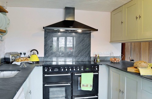 Three Cocks Cottage | 5 bedroom accommodation in Three Cocks, near Hay-on-Wye