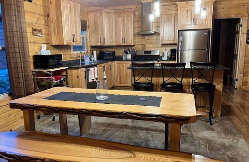 Minden Hills Cottage | * 5 bedroom * All season Waterfront Minden Cottage Sleeps 10 Rental property