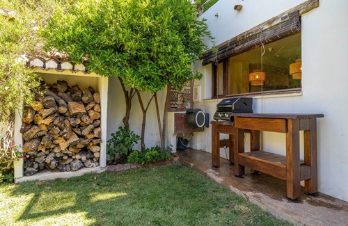 Restabal House | 5 bedroom amazing home in Restabal
