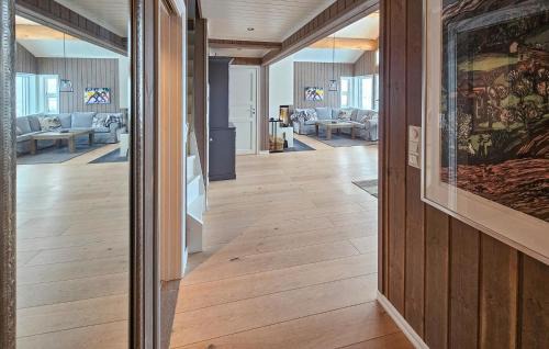 Vinje House | 5 Bedroom Amazing Home In Rauland
