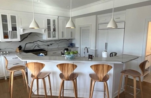 Harvey Cedars House | 5-bedroom bay front house w pool, w generous social area, short walk to beach