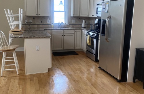 Sea Isle City Condo | 5 bedroom condo, w elevator. Great locations in Fish Alley.