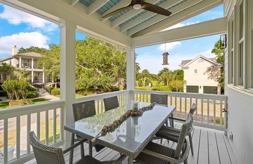 East Beach House | 5-bedroom Oceanview beauty is just steps away from the ocean